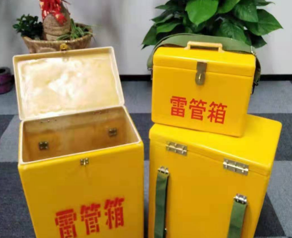 松桃玻璃钢雷管箱有哪些特点